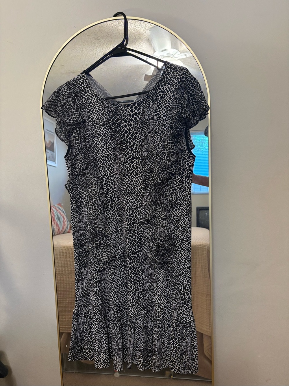 Michael Michael Kors Black & White Animal Print Flutter Sleeve Dress | Size M